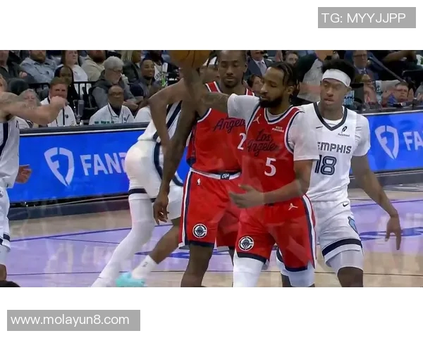 2013年NBA季后赛经典对决灰熊与快船的激烈较量与精彩瞬间回顾 2013年NBA季后赛经典对决灰熊与快船的激烈较量与精彩瞬间回顾