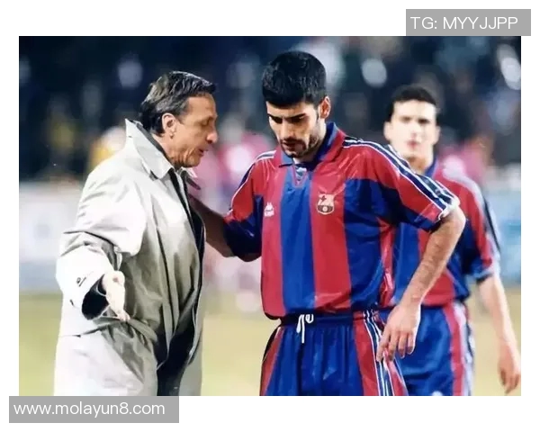 克鲁伊夫与穆里尼奥的战术对决与足球哲学的碰撞分析 克鲁伊夫与穆里尼奥的战术对决与足球哲学的碰撞分析